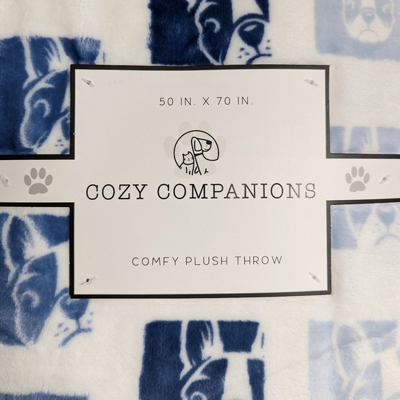 Boston Terrier Frenchie Face Print Plush Throw Blanket 50" x 70" White Blue NWT - Picture 6 of 10